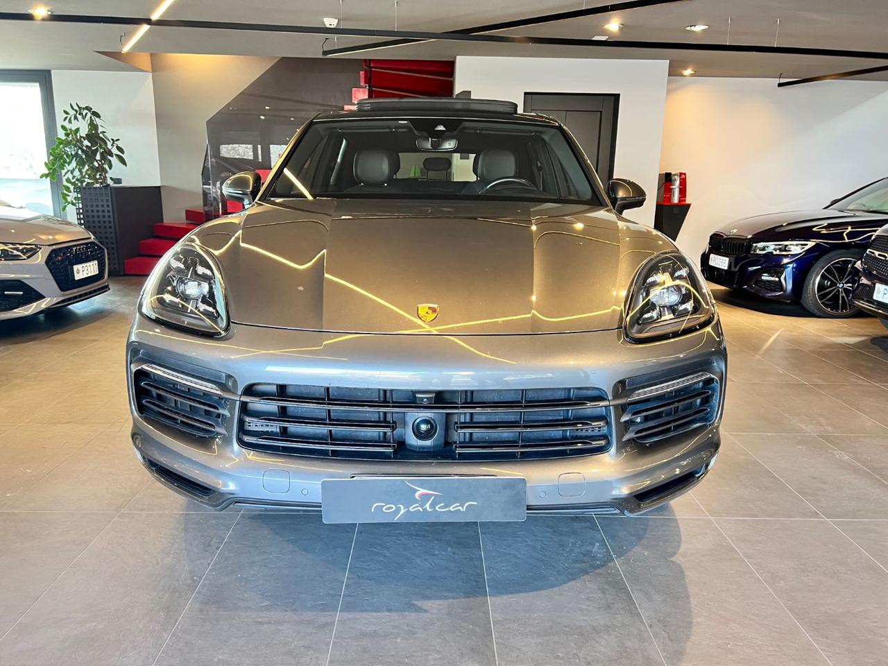 Porsche Cayenne  2.9 V6 S 441 CV – ASSE POST. STERZANTE R21 FULL