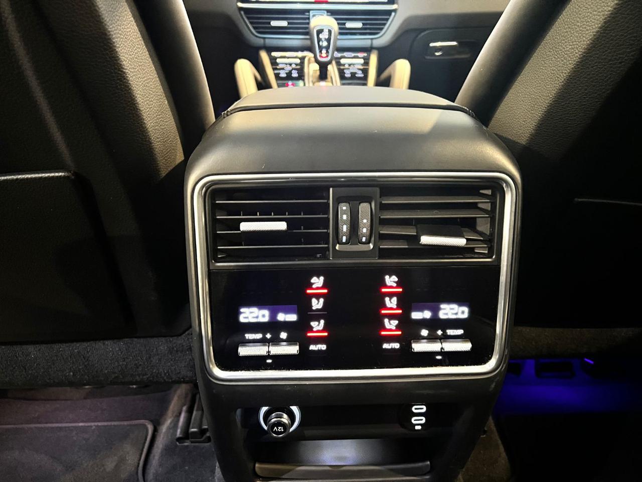 Porsche Cayenne  2.9 V6 S 441 CV – ASSE POST. STERZANTE R21 FULL