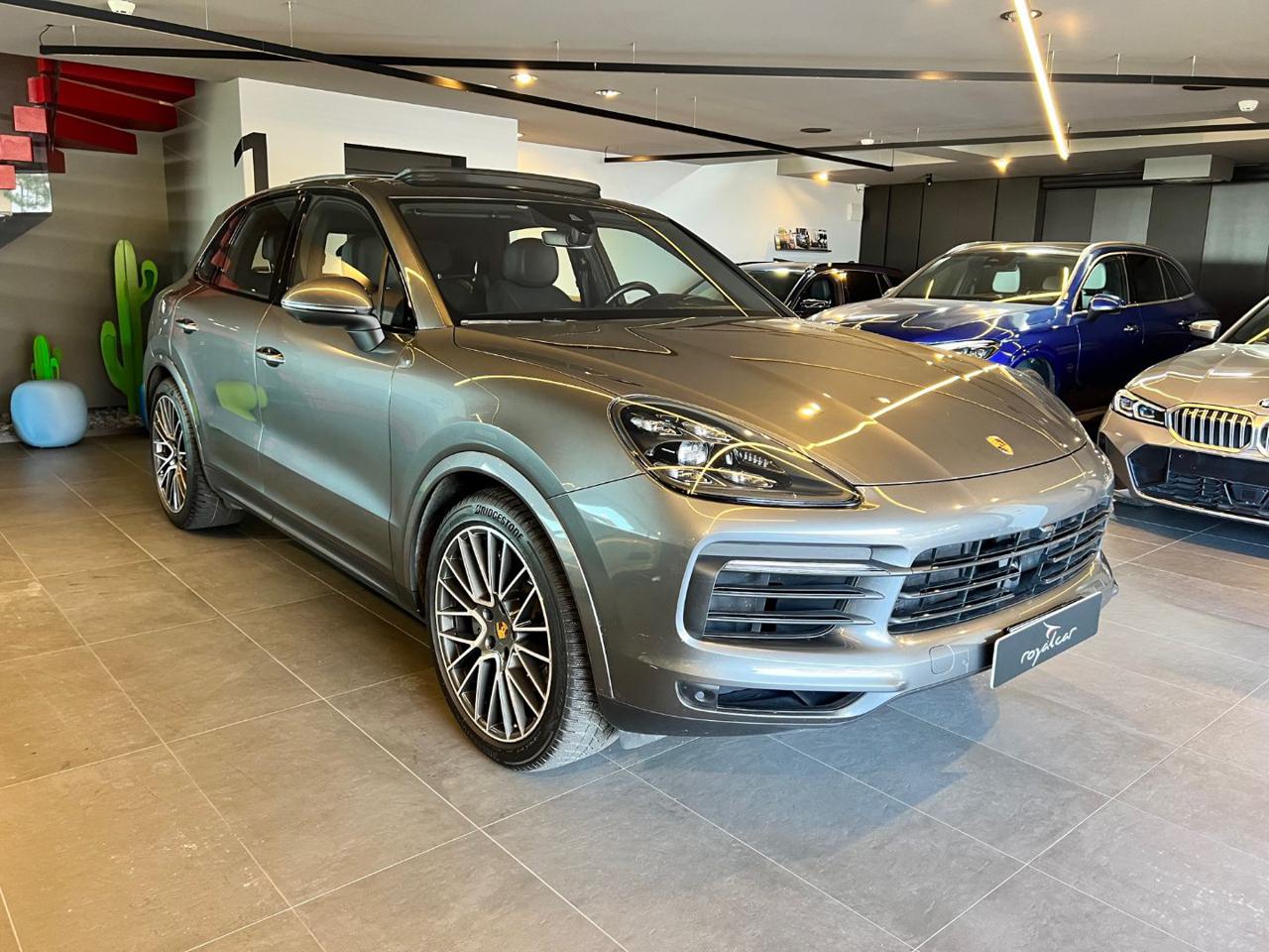 Porsche Cayenne  2.9 V6 S 441 CV – ASSE POST. STERZANTE R21 FULL