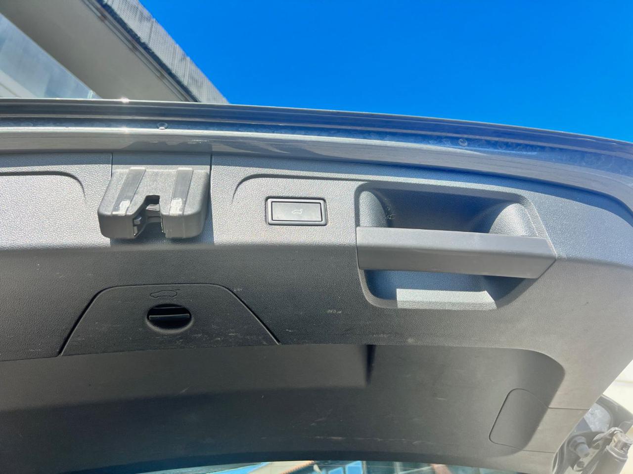 Volkswagen Touran  1.5 TSI ACT DSG Executive BlueMotion Technology