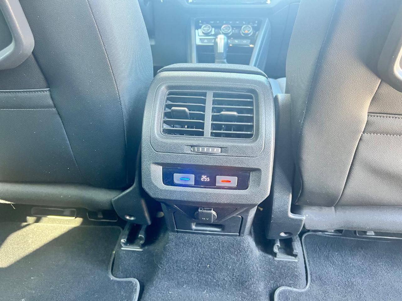 Volkswagen Touran  1.5 TSI ACT DSG Executive BlueMotion Technology