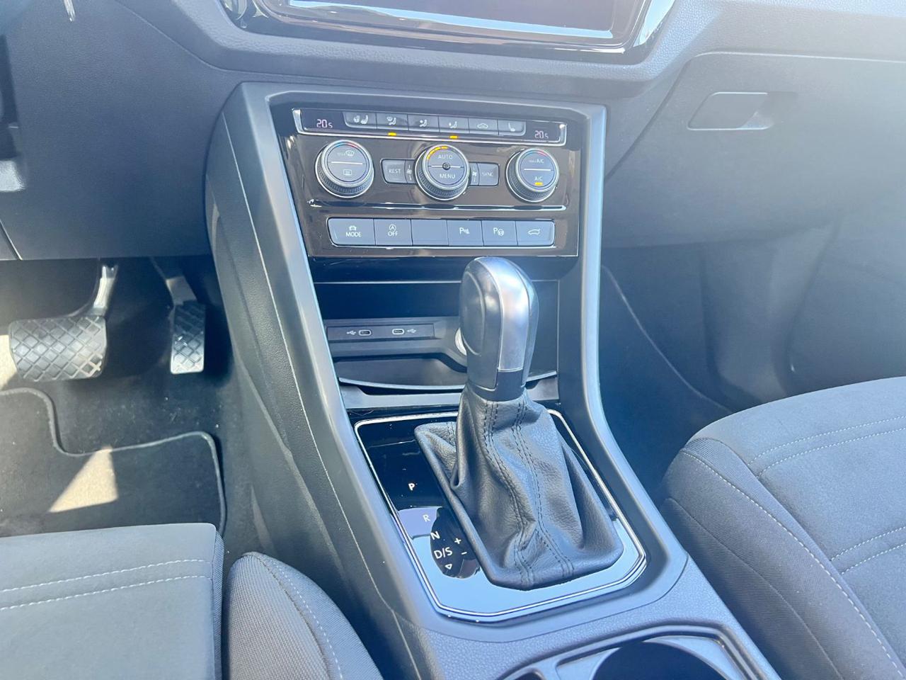 Volkswagen Touran  1.5 TSI ACT DSG Executive BlueMotion Technology