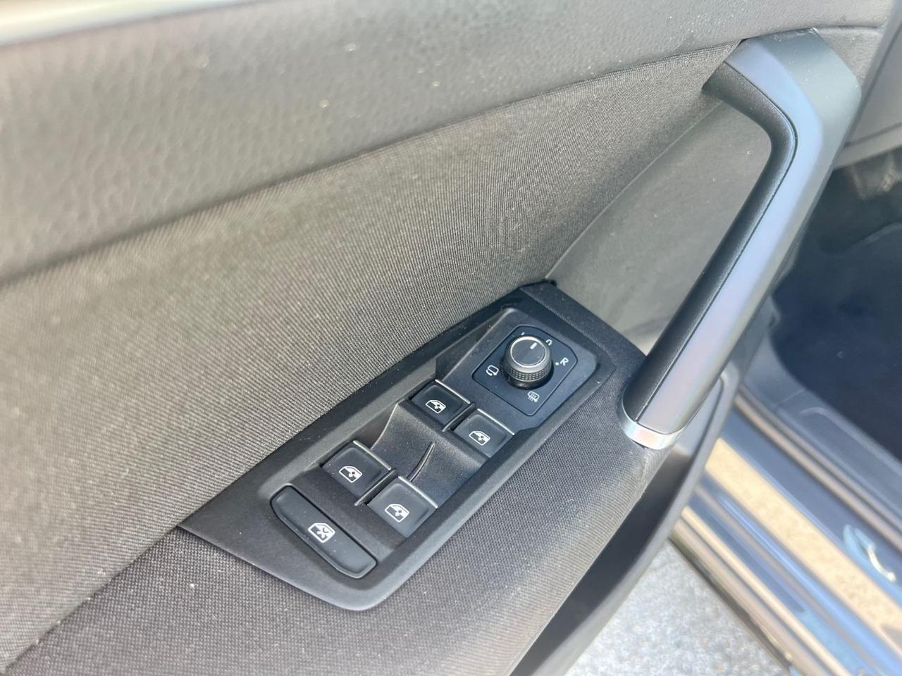 Volkswagen Touran  1.5 TSI ACT DSG Executive BlueMotion Technology