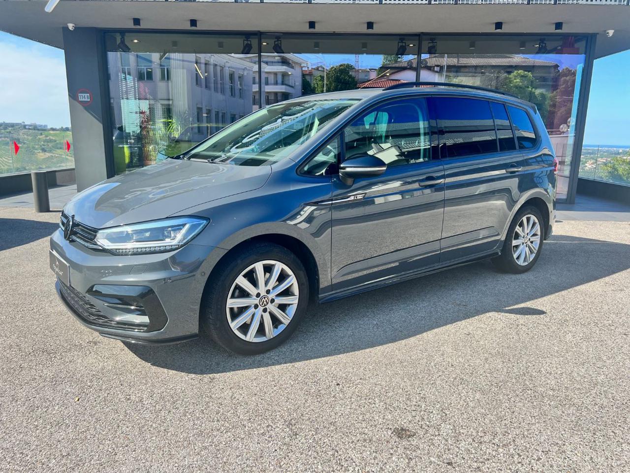 Volkswagen Touran  1.5 TSI ACT DSG Executive BlueMotion Technology