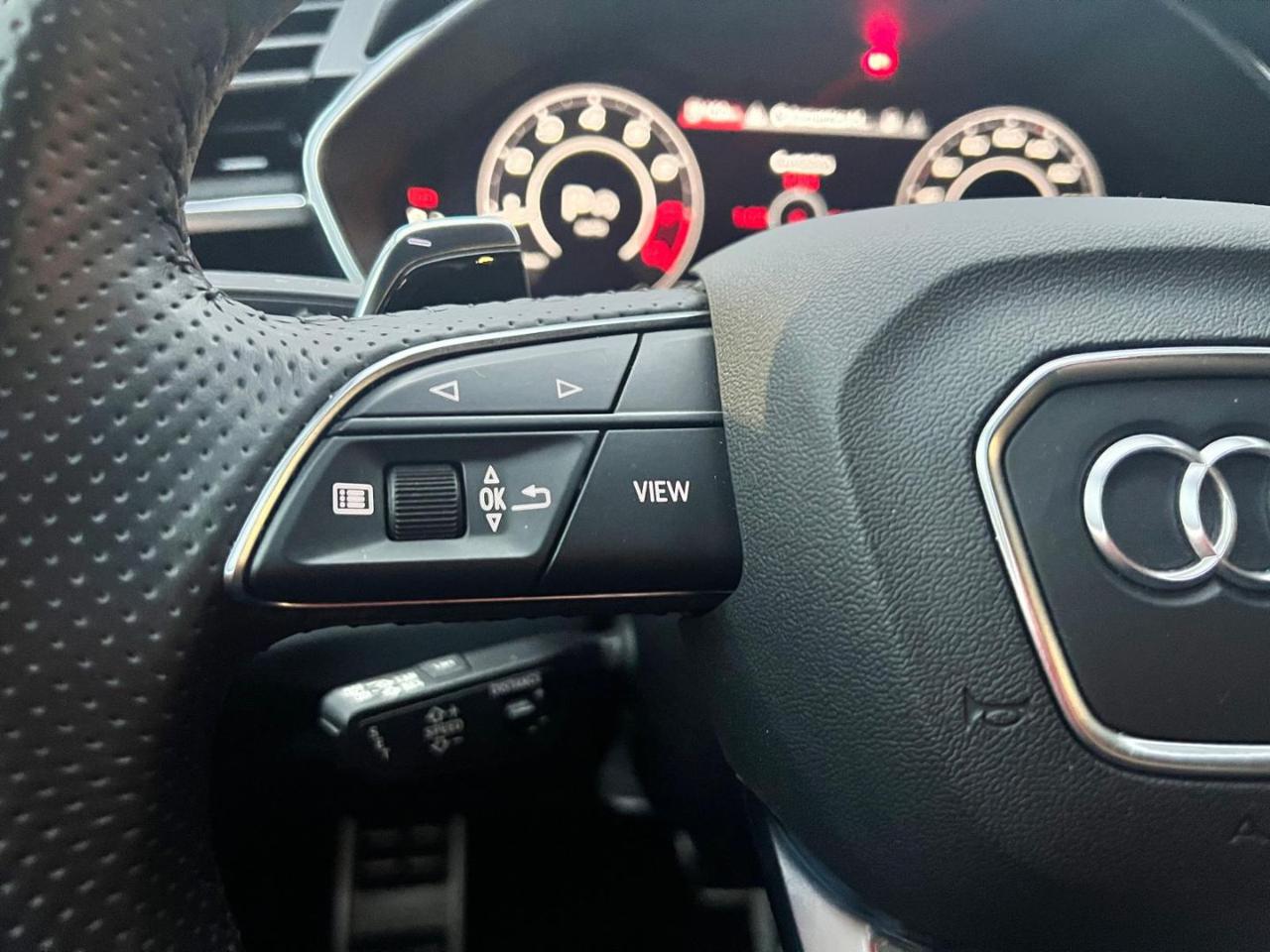 Audi RS Q3  SPB quattro S tronic R21-TETTO-SEDILI S-LED MATRIX