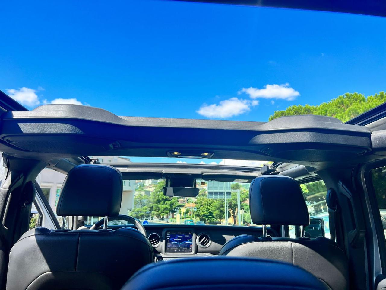 Jeep Wrangler  Unlimited 2.2 Mjt II Sahara Capote Elettrica