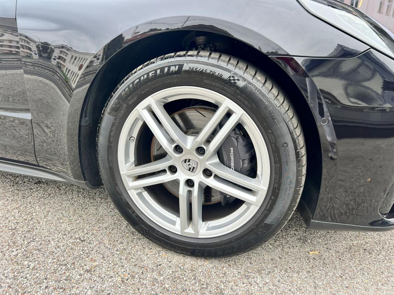 Porsche Panamera  2.9 – Tetto / Led Matrix / Bose / 5P – 13500 KM