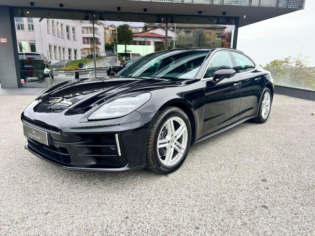 Porsche Panamera 2.9 – Tetto / Led Matrix / Bose / 5P – 13500 KM