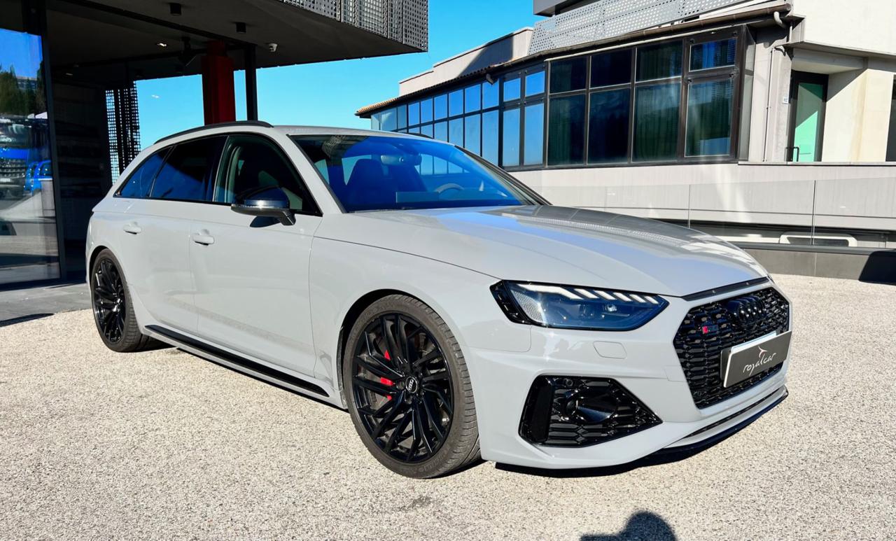 Audi RS 4 Avant