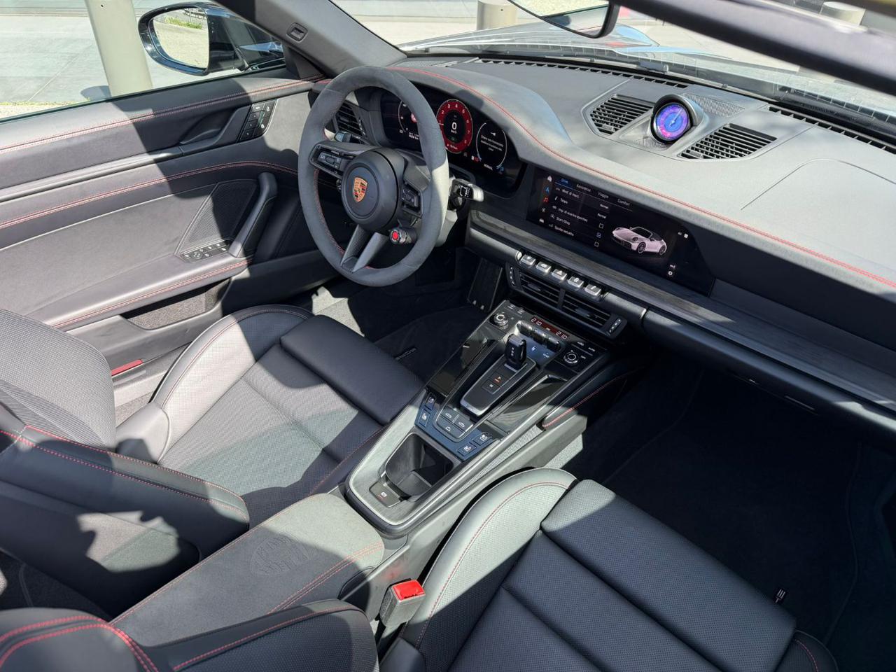 Porsche 911  Carrera 4 GTS Cabriolet T-Hybrid – Soll. asse ant