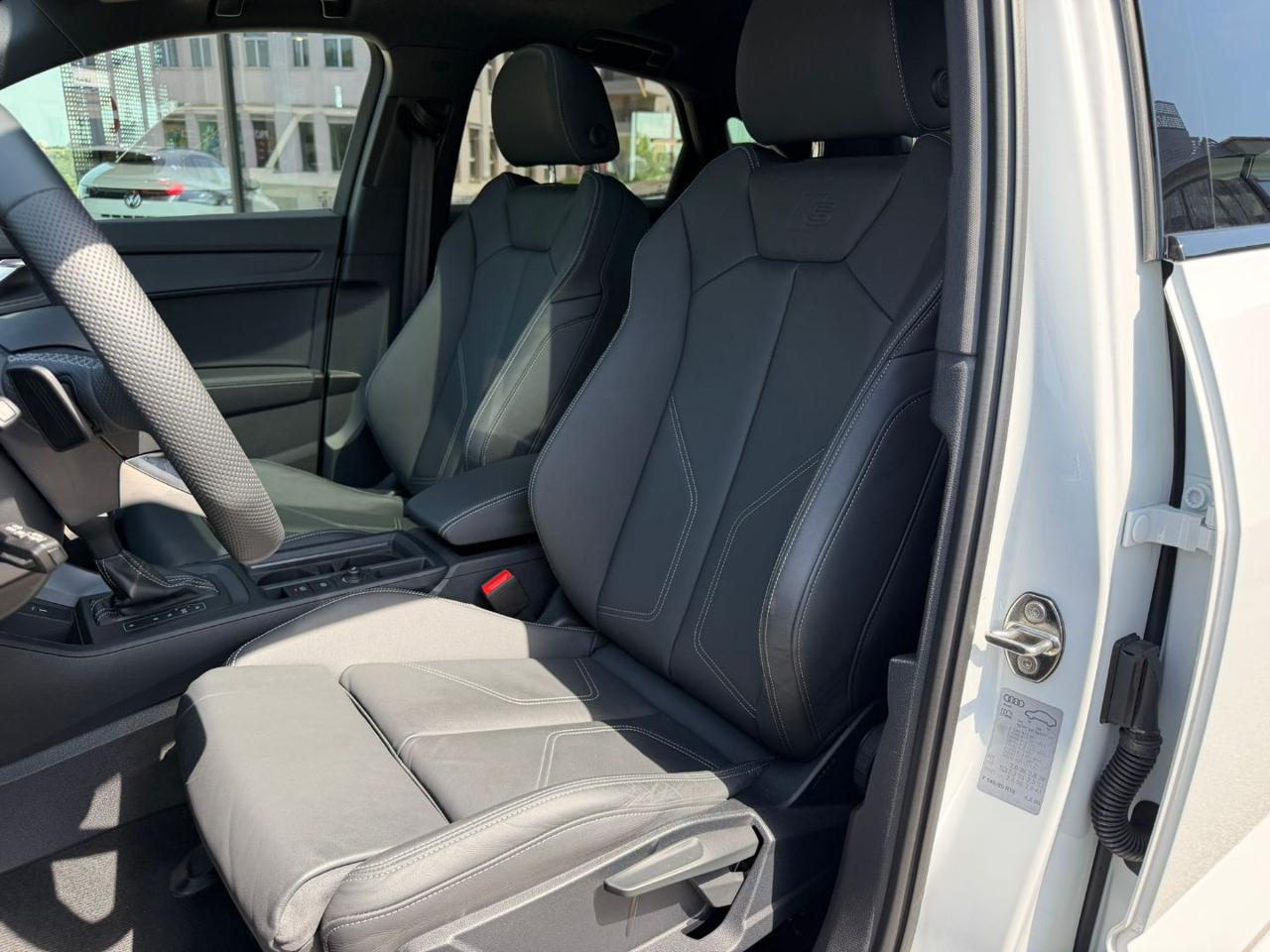 Audi Q3  SPB 40 TDI quattro S tronic S line edition
