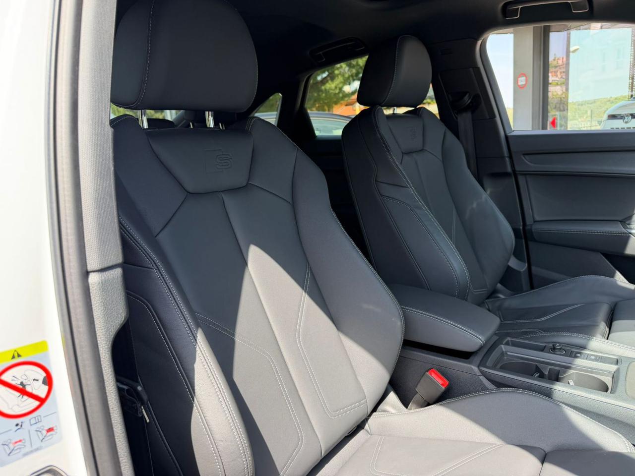 Audi Q3  SPB 40 TDI quattro S tronic S line edition