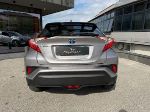 Toyota C-HR  1.8 Hybrid E-CVT &ndash; 73700 KM
