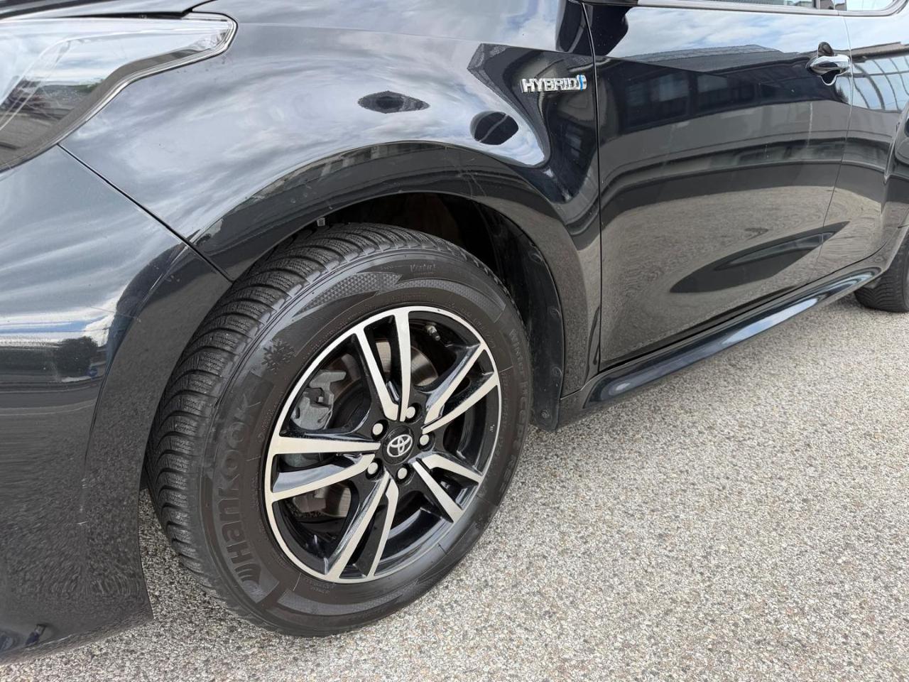 Toyota Yaris  1.5 Hybrid 5 porte Business