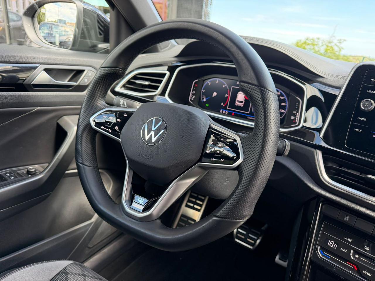 Volkswagen T-Roc  2.0 TDI SCR 150 CV DSG R-Line