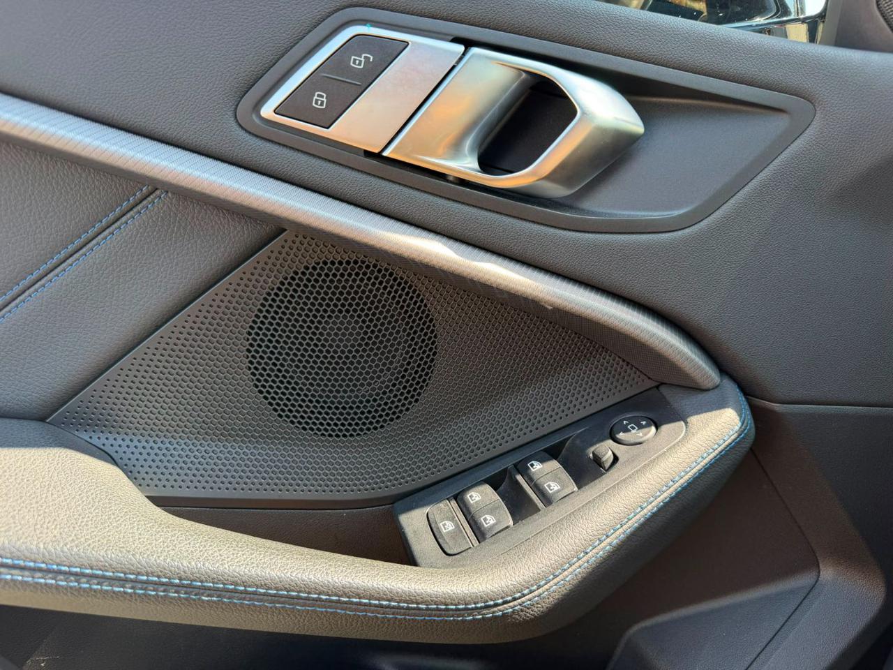 BMW   i xDrive M Sport