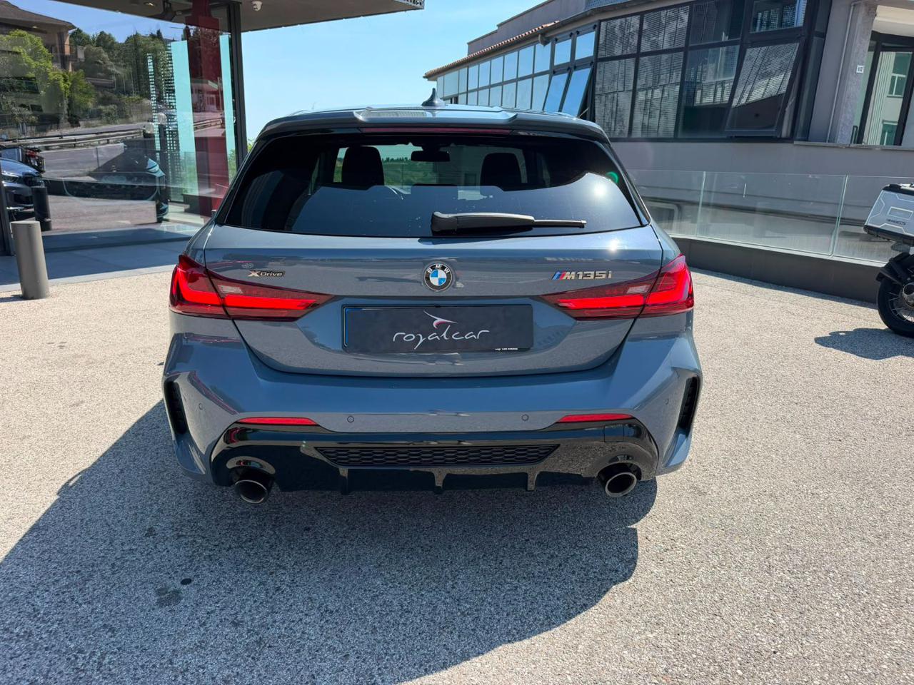 BMW   i xDrive M Sport