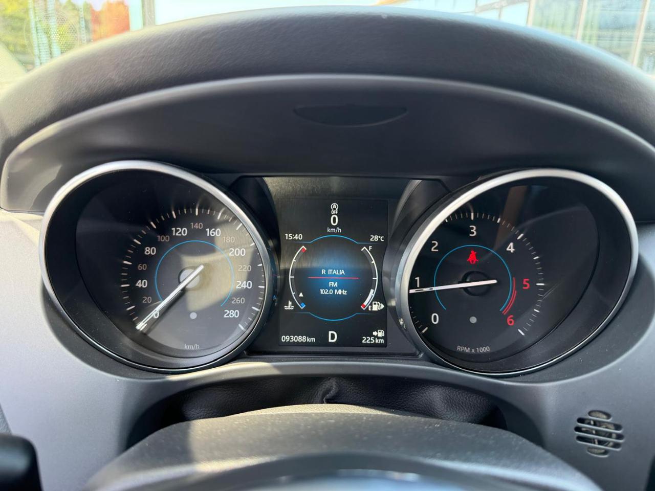 Jaguar F-Pace  2.0 D 180 CV aut. R-Sport AWD