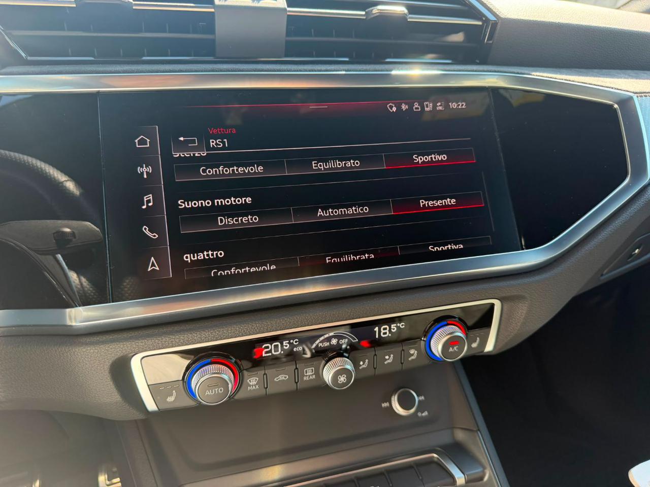 Audi RS Q3  SPB quattro S tronic / R21