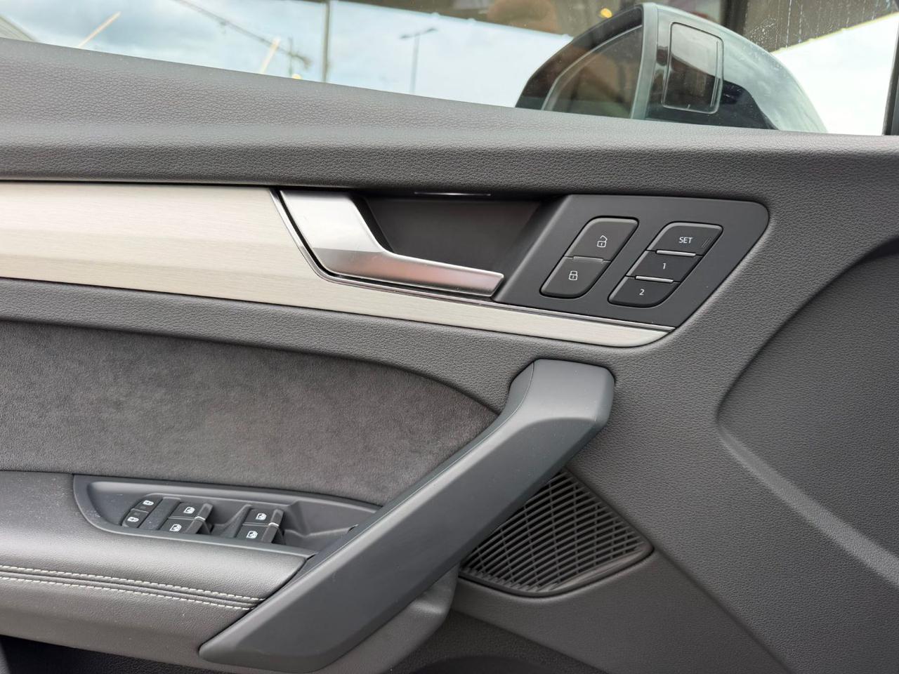 Audi SQ5  SPB TDI quattro tiptronic – SOSP PNEUMATICHE