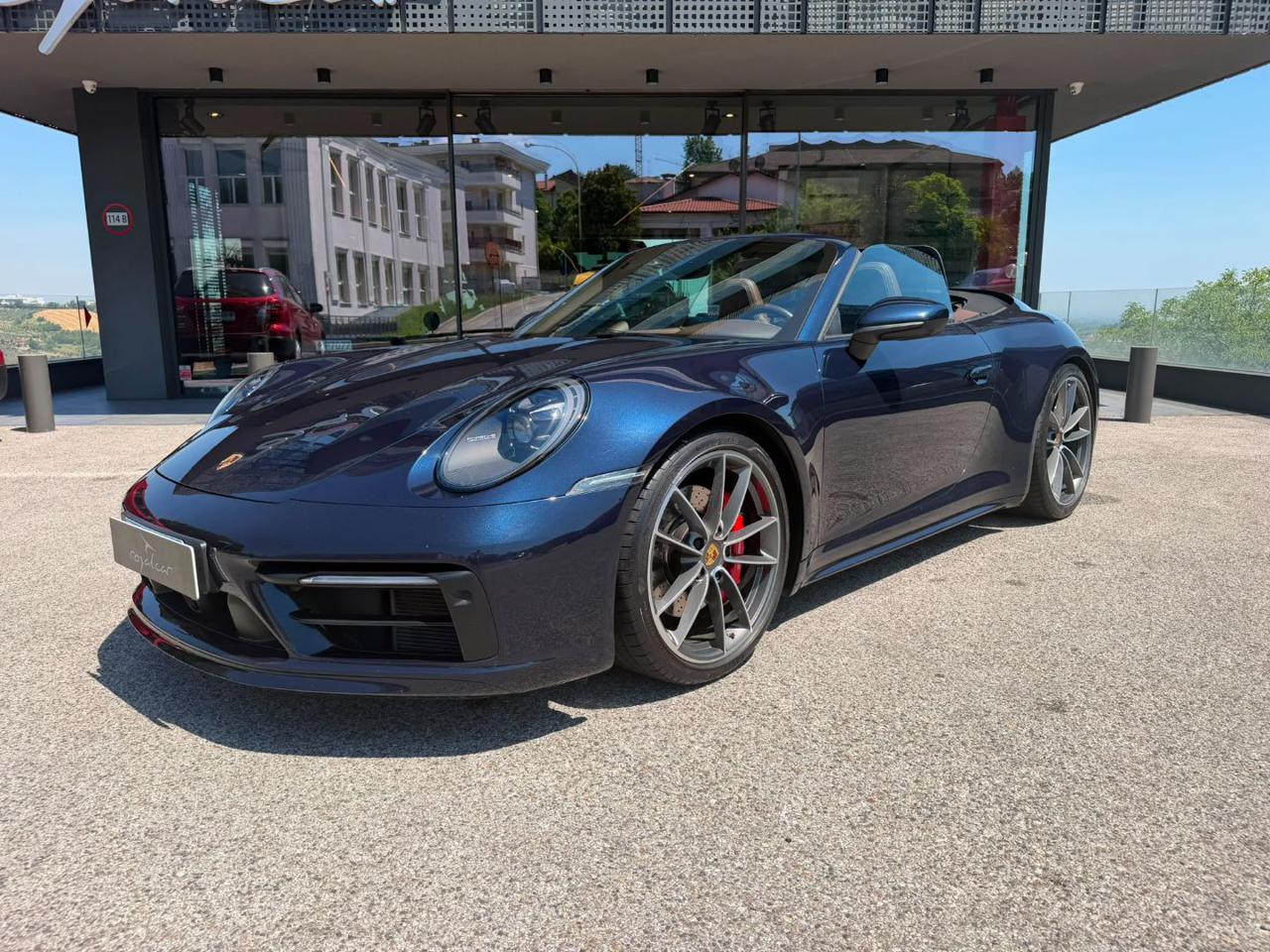 Porsche 911  Carrera 4S Cabriolet