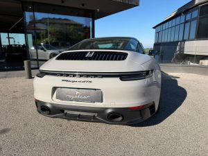 Porsche 911  Targa 4 GTS &ndash; 1900 km &ndash; Sollevatore Ant.