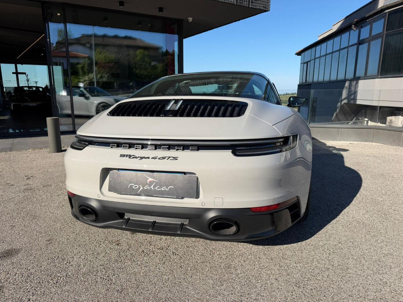 Porsche 911  Targa 4 GTS – 1900 km – Sollevatore Ant.