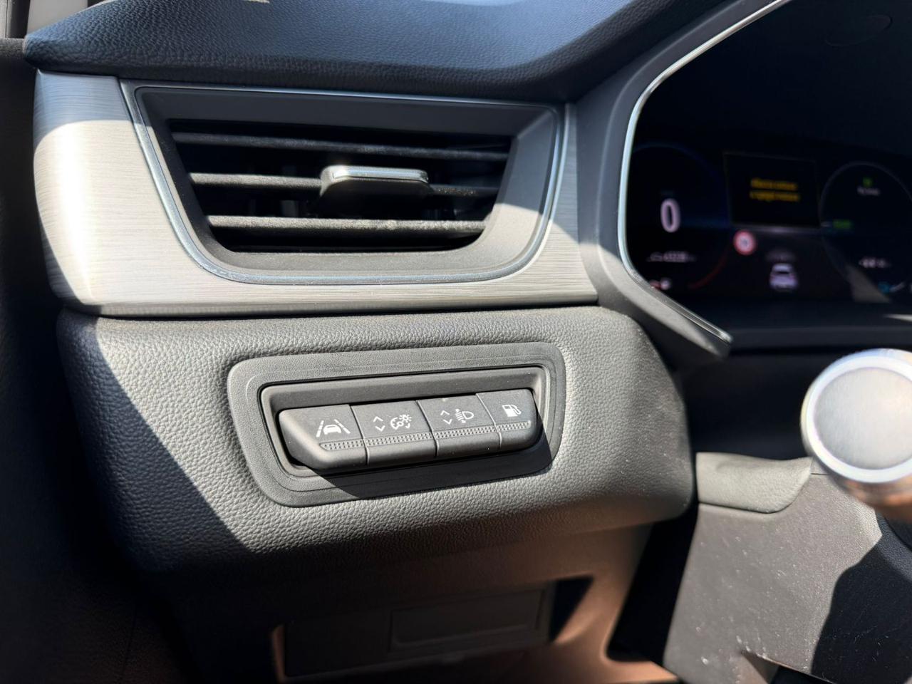 Renault Captur  Plug-in Hybrid E-Tech 160 CV Intens