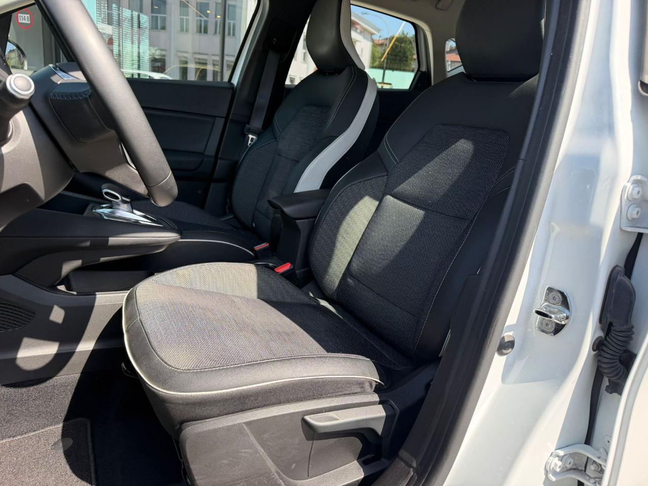 Renault Captur  Plug-in Hybrid E-Tech 160 CV Intens