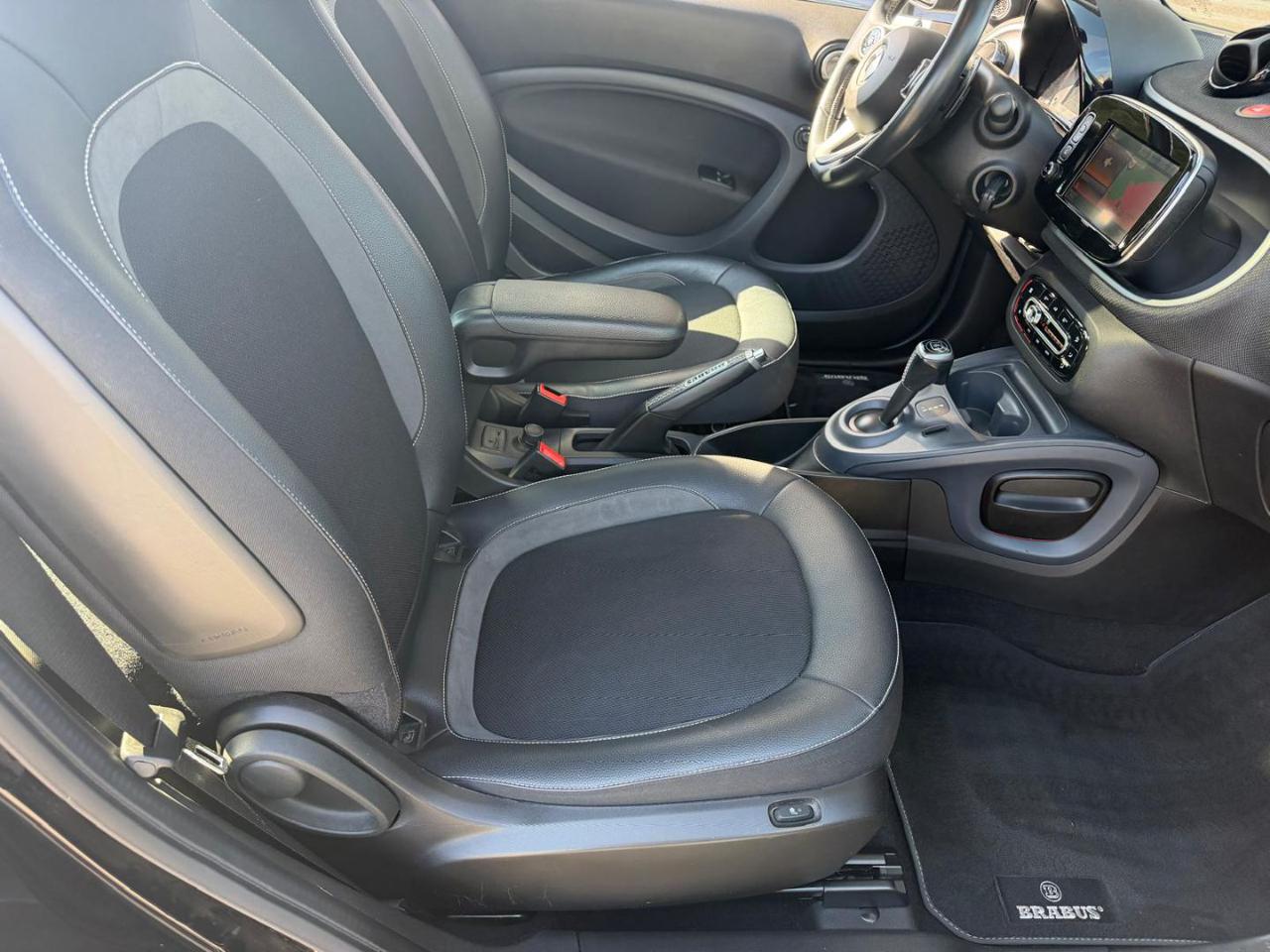 smart forTwo  BRABUS 0.9 Turbo twinamic 109 cv