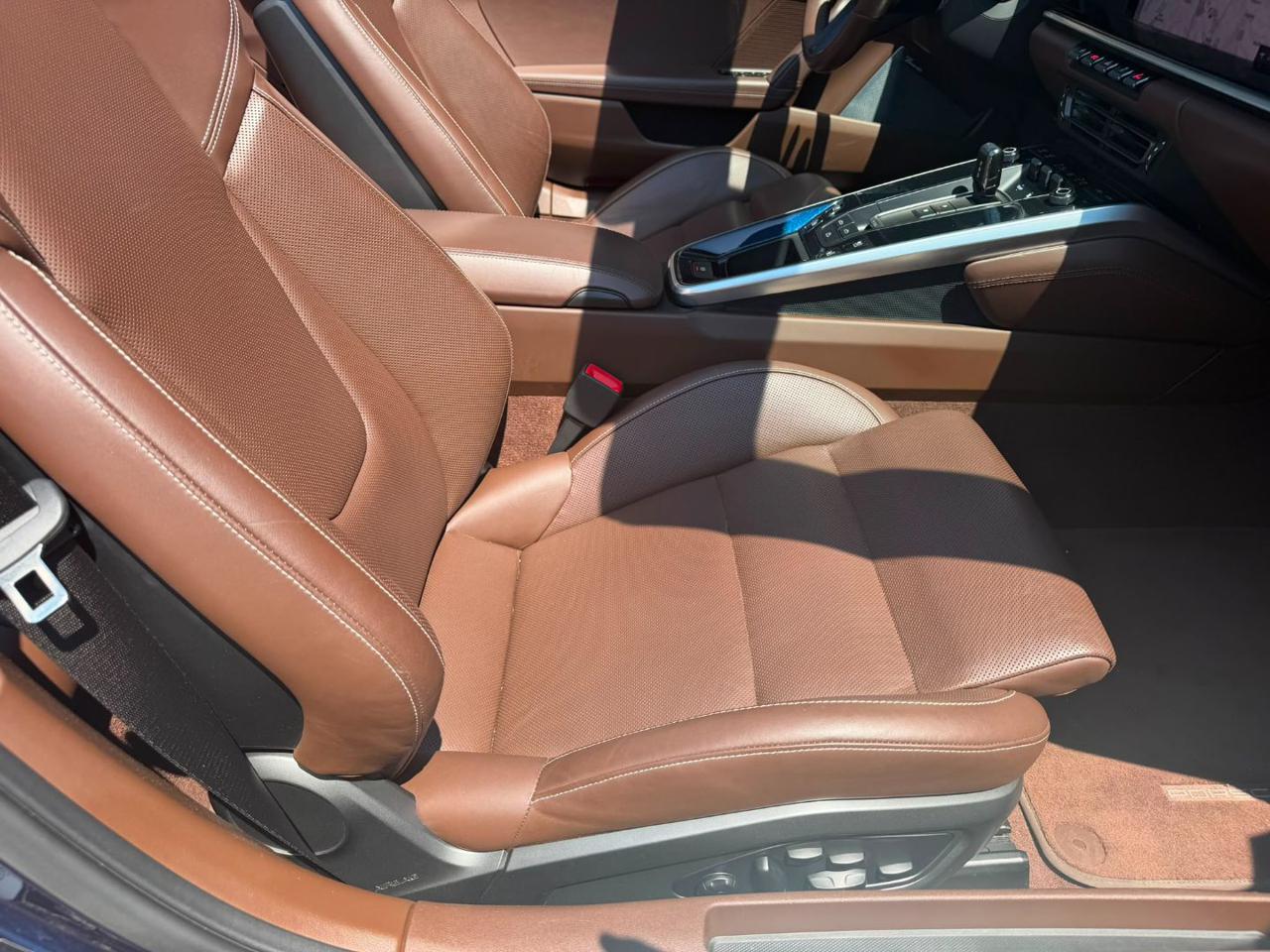 Porsche 911  Carrera 4S Cabriolet