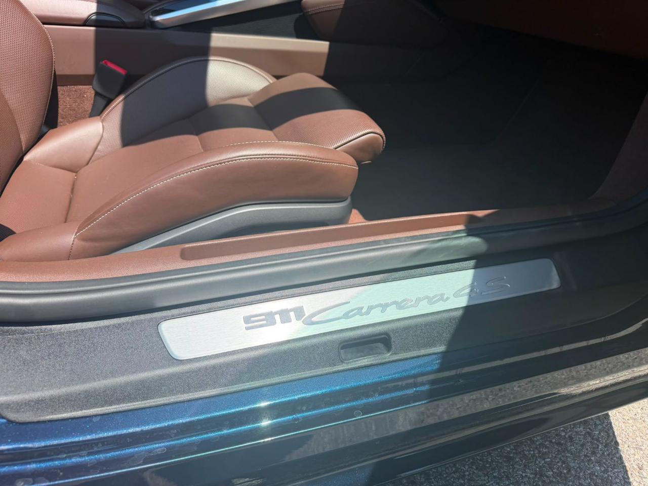 Porsche 911  Carrera 4S Cabriolet