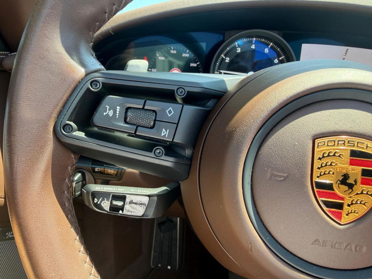 Porsche 911  Carrera 4S Cabriolet