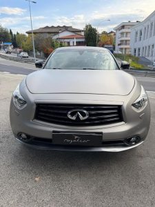 Infiniti QX70 3.7 V6 AT GT Premium