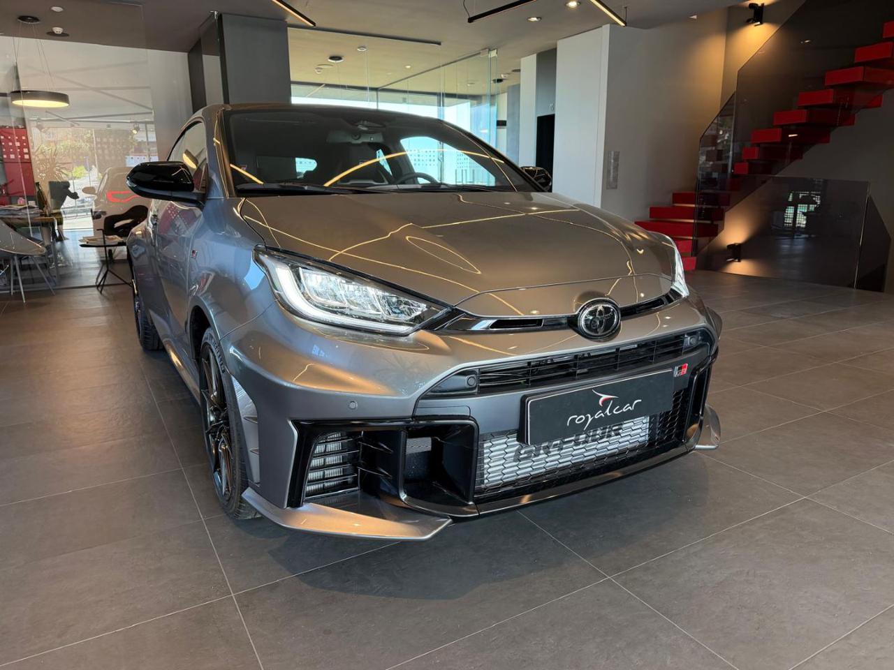 Toyota Yaris  1.6 Turbo 3 porte GR Yaris Circuit-CERCHI FORGIATI