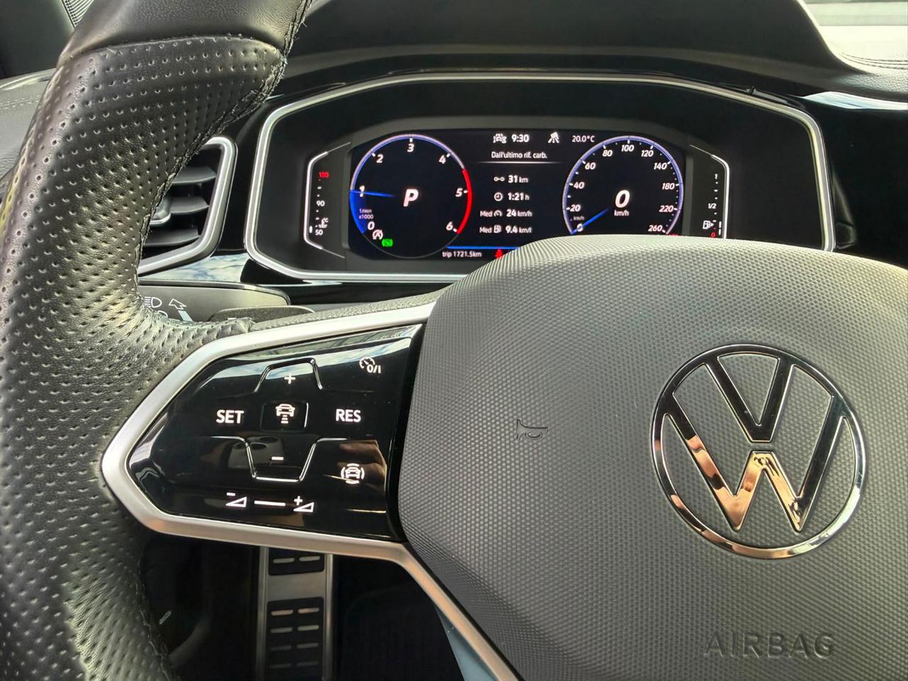 Volkswagen T-Roc  2.0 TDI SCR 150 CV DSG 4MOTION R-Line
